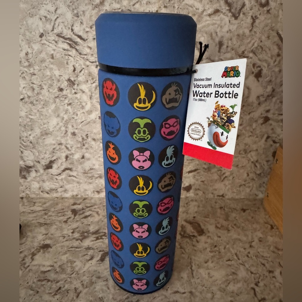 Super Mario - Insilated Water / Tea Bottle